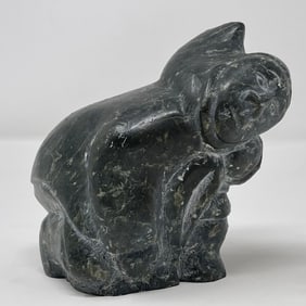 Original Inuit Hand Carved Sculpture In Green Serpentine Figure Resting On His Knee Sgd. Actla E 910