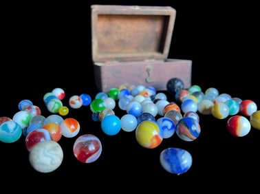 Mid 20th C. Mixed Glass Marble Collection in L.O. Beard Tool Co. Box, Lancaster, PA Roy Latham Estat