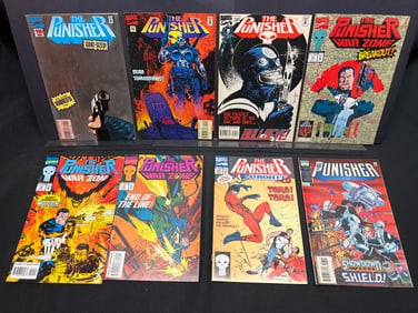 Lot of Assorted Marvel Comic Books, featuring The Punisher & The Punisher War Zone key issues