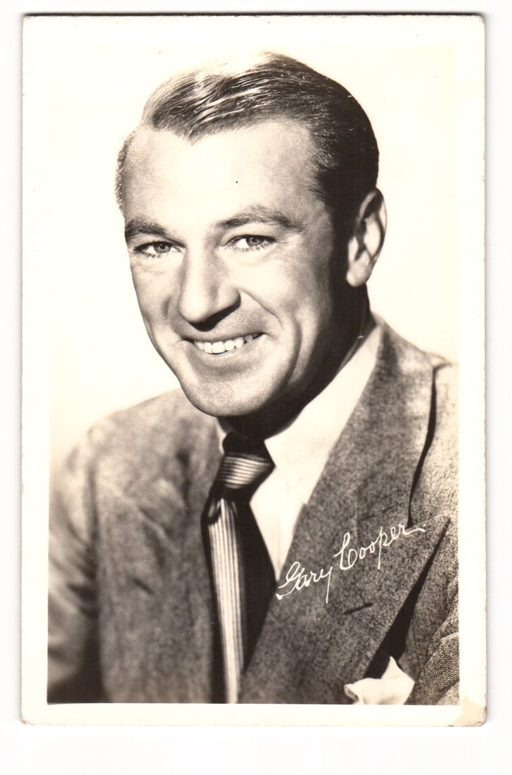 Postcard: Black and White Photographic Portrait of Actor Gary Cooper, Smiling in Suit and Tie (1 of 2)