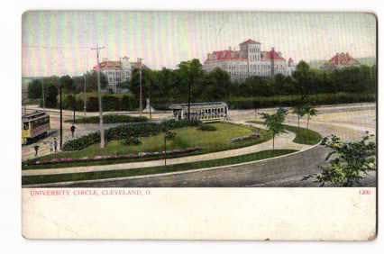 Postcard of University Circle in Cleveland, Ohio, showing streetcars and university buildings