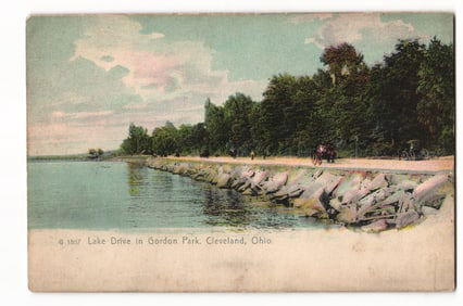 Postcard showing Lake Drive in Gordon Park, Cleveland, Ohio with carriages on lakeside road c. 1905.