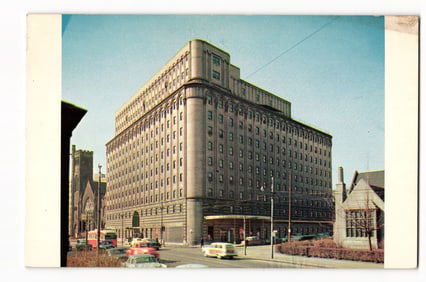 Postcard view of the Hotel Webster Hall on Fifth Avenue in the Schenley Farms District, Pittsburgh,