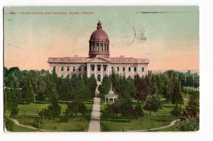 Postcard showing the State Capitol and Grounds building with its dome in Salem, Oregon, circa 1909s