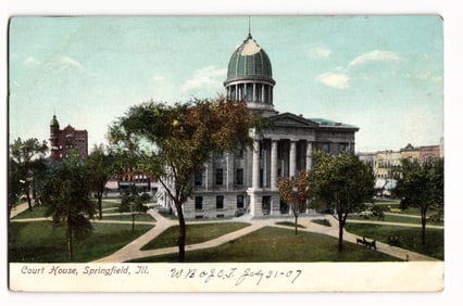 Postcard showing the Court House building with its prominent dome in Springfield, Illinois, c. 1907.