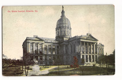 Postcard showing the Georgia State Capitol building and equestrian statue on the lawn in Atlanta, GA