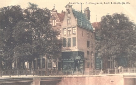 Postcard view of the Keizersgracht at the corner of Leidschegracht, Amsterdam, Netherlands c. 1911.