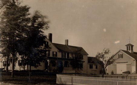RPPC Real Photo Postcard of a large colonial house and barn, South Deerfield, Massachusetts c. 1910