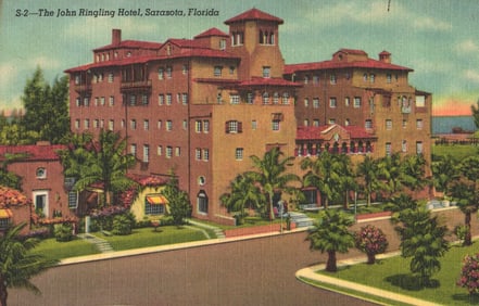 Postcard of The John Ringling Hotel, a winter resort with Spanish architecture in Sarasota, Florida.