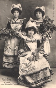 Postcard photo of the Queen of the Gorse Flowers and her Maids of Honor, Pont-Aven, Brittany c.