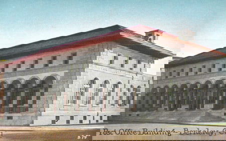 Postcard showing the Post Office Building in Berkeley, California. Early 20th century architectural