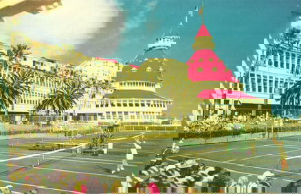 Postcard showing the famous Hotel del Coronado during a tennis match in Coronado, California c.
