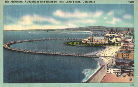 Linen postcard of The Municipal Auditorium and the circular Rainbow Pier, Long Beach, California