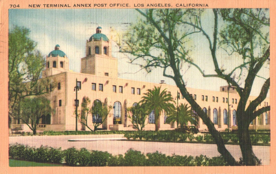 Linen postcard showing the Spanish cathedral-style New Terminal Annex Post Office, Los Angeles,: You are bidding on an original postcard and not a reprint. Please view photos for further description and condition considerations. Please know the scans may be darker or lighter than the actual item'