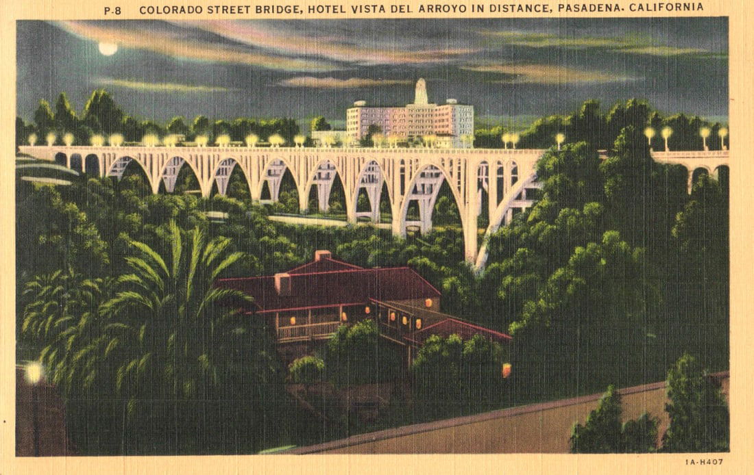 Linen postcard showing the illuminated Colorado Street Bridge at night in Pasadena, California c.: You are bidding on an original postcard and not a reprint. Please view photos for further description and condition considerations. Please know the scans may be darker or lighter than the actual item'