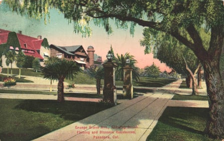Postcard showing Orange Grove Ave. with the Busch, Fleming & Blossom Residences, Pasadena,