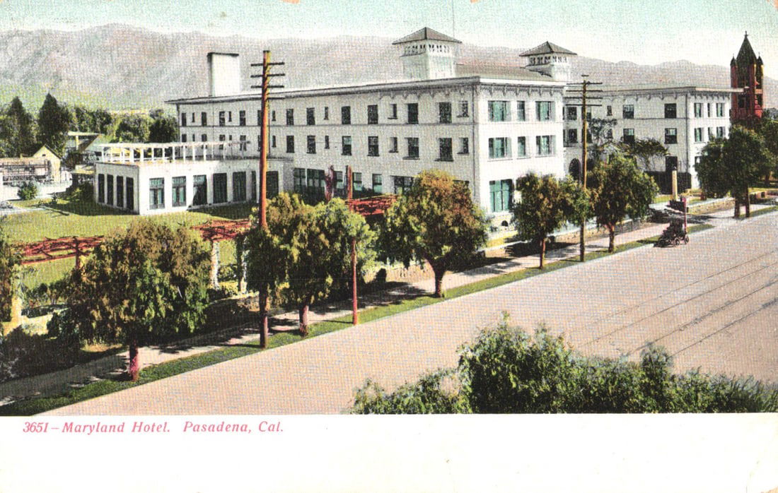 Postcard showing the grand Maryland Hotel in Pasadena, California with mountains in the background: You are bidding on an original postcard and not a reprint. Please view photos for further description and condition considerations. Please know the scans may be darker or lighter than the actual item'