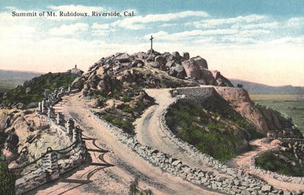 Postcard of the Summit of Mt. Rubidoux with early automobile on road, Riverside, California c.1917