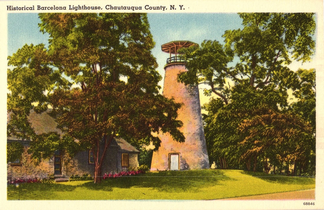 Linen postcard of the historical Barcelona Lighthouse in Chautauqua County, New York on Lake Erie.: Please view photos for further description and condition considerations. Please know the scans may be darker or lighter than the actual item's true appearance. ACME Auctions offers FREE DOMESTIC SHIPP