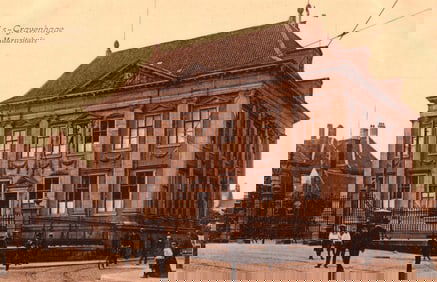 Street view postcard of the Mauritshuis art museum in 's-Gravenhage, The Hague, Netherlands, c. 1911