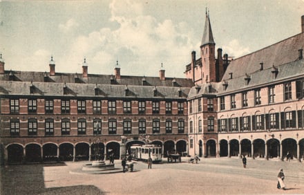 Postcard of the Binnenhof courtyard with fountain and tram, 's-Gravenhage The Hague, Netherlands