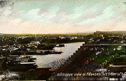 Postcard showing the birdseye view from St. Gabriel Hill over the Peekskill, New York waterfront