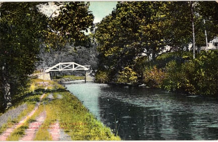 Postcard showing the Morris Canal and footbridge on Willow Terrace, Lake Hopatcong, NJ c. 1910s