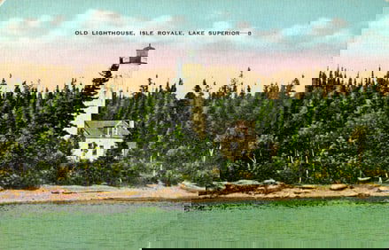 Linen postcard of the Old Lighthouse on Isle Royale, a Lake Superior landmark in Michigan c. 1940s.