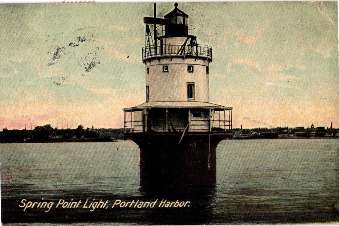 Spring Point Light, Portland Harbor, Maine Coastal Landmark, Early 20th Century postcard (1 of 2)