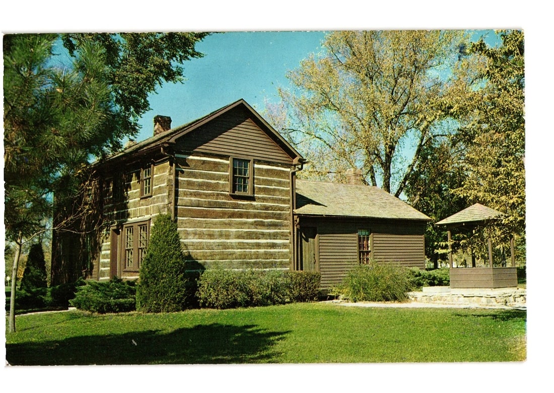 Joseph Smith's Historic Log Cabin Homestead and Well Shelter in Nauvoo, Illinois postcard. (1 of 2)