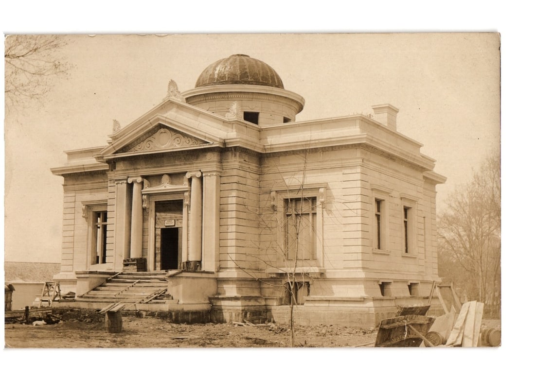 Early 20th Century Amherst, MA Neo-Classical Domed Building Under Construction Real Photo Postcard (1 of 2)