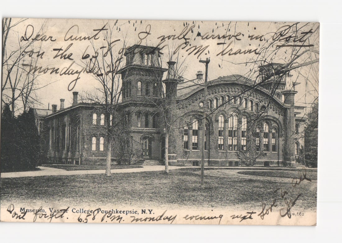 Historic postcard depicting the Museum Building at Vassar College, Poughkeepsie, New York,: A photographic print depicts the Museum Building at Vassar College in Poughkeepsie, New York. The imposing brick structure features a large central section with numerous arched windows, flanked by two