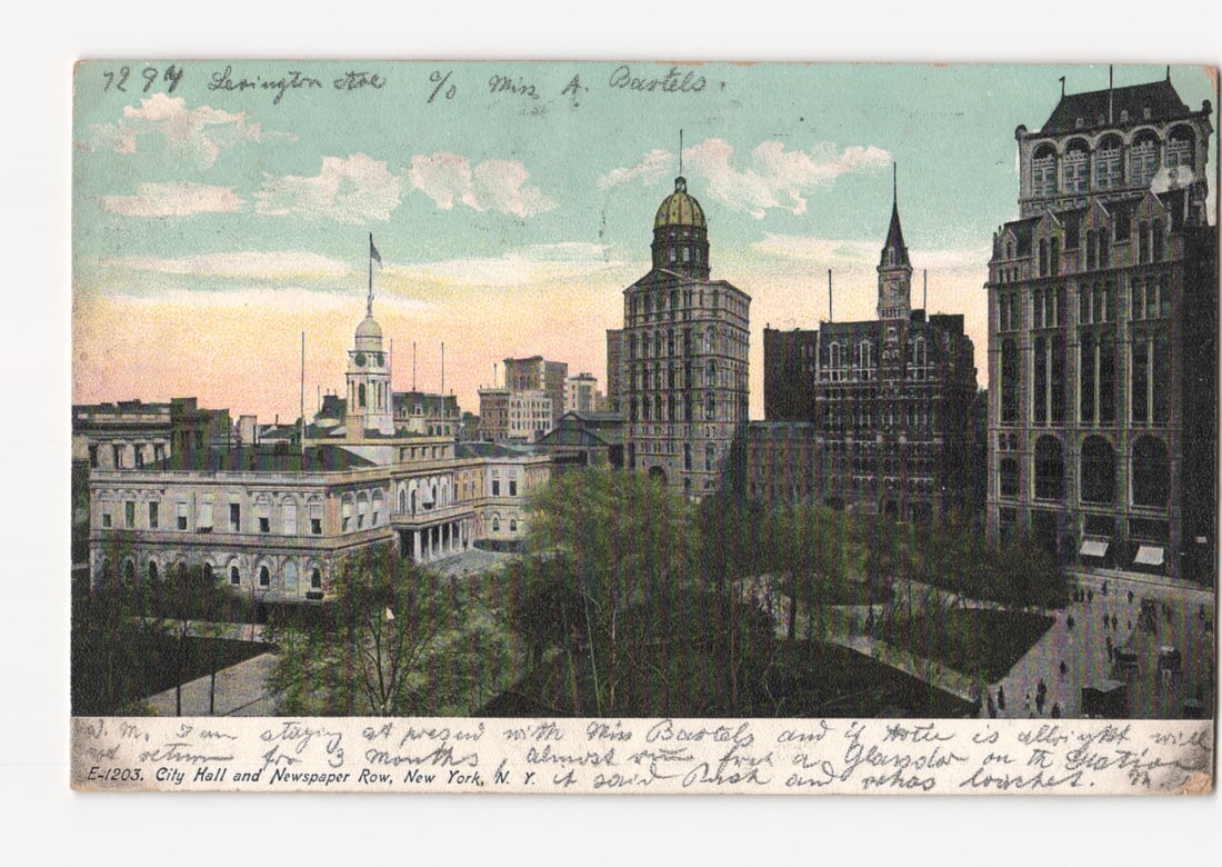 Early 20th Century Postcard: City Hall and Newspaper Row in New York City, N.Y.: A colorized lithograph postcard featuring a broad view of City Hall and Newspaper Row in New York City. City Hall, a classical building topped with a dome and flagpole, is prominent on the left. To it