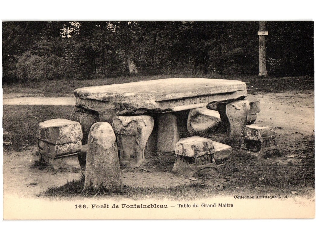 Photomechanical postcard showing the "Table of the Grand Master" in Fontainebleau Forest (1 of 2)
