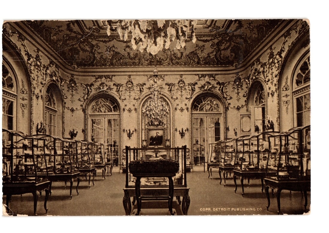 Ornate Jade Room interior at the Metropolitan Museum of Art, New York City postcard. (1 of 2)