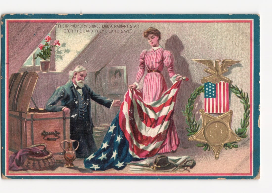 Commemorative postcard illustration depicting a Decoration Day scene with an American flag, 1915.: Please review the photos carefully for additional condition details. Note that scans may appear slightly darker or lighter than the item's true appearance, and minor scanning artifacts may be visible.