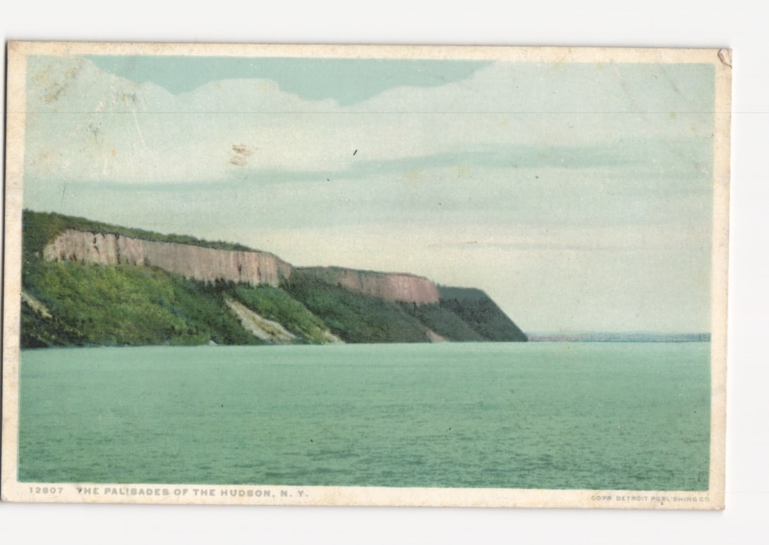 Detroit Publishing Co. PHOSTINT postcard, The Palisades of the Hudson, New York, 1921 (1 of 2)