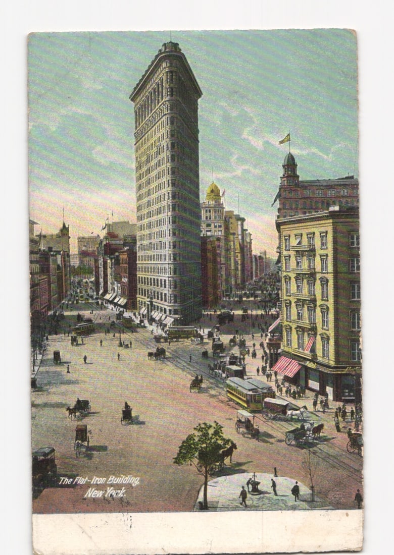 Early 20th Century Flat-Iron Building, New York City Street Scene Colorized Postcard: Please review the photos carefully for additional condition details. Note that scans may appear slightly darker or lighter than the item's true appearance, and minor scanning artifacts may be visible.