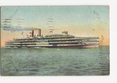 Large Steamboat St. Hendrick Hudson on the Water, Early 20th Century Chromolithograph Postcard, 1919