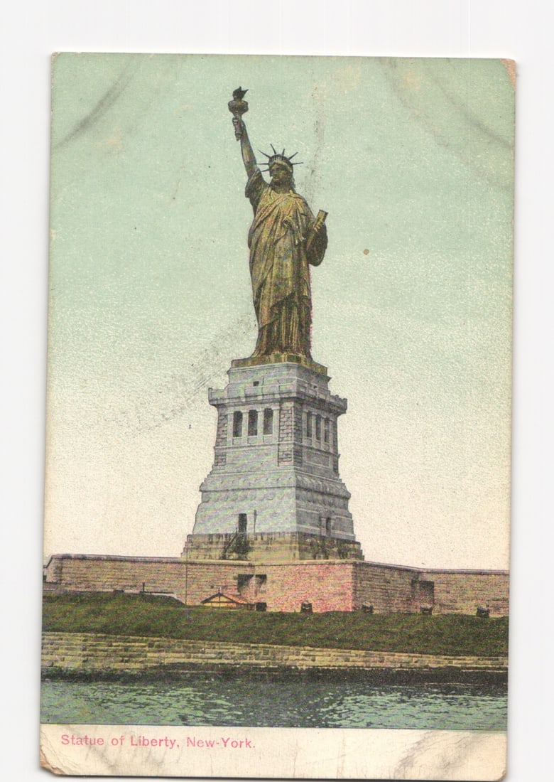 Early 20th-century chromolithograph postcard featuring the Statue of Liberty, New York. (1 of 2)