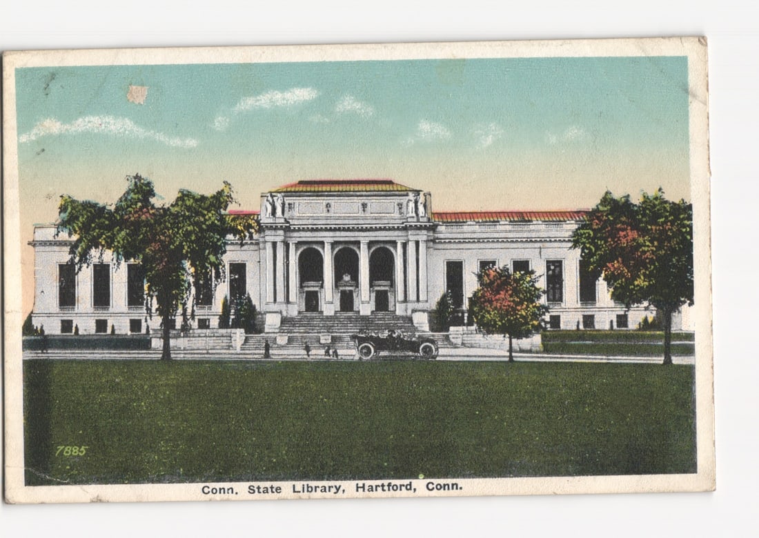 Early 20th Century Chromolithograph Postcard, Connecticut State Library, Hartford, Connecticut.: Please review the photos carefully for additional condition details. Note that scans may appear slightly darker or lighter than the item's true appearance, and minor scanning artifacts may be visible.