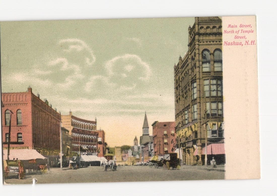 Early 20th Century Main Street Nashua, N.H. City Scene with Horse-Drawn Carriages postcard (1 of 2)