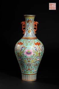 Qianlong pastel amphora in Qing Dynasty: Qianlong pastel amphora in Qing DynastyH37cm W16cm
