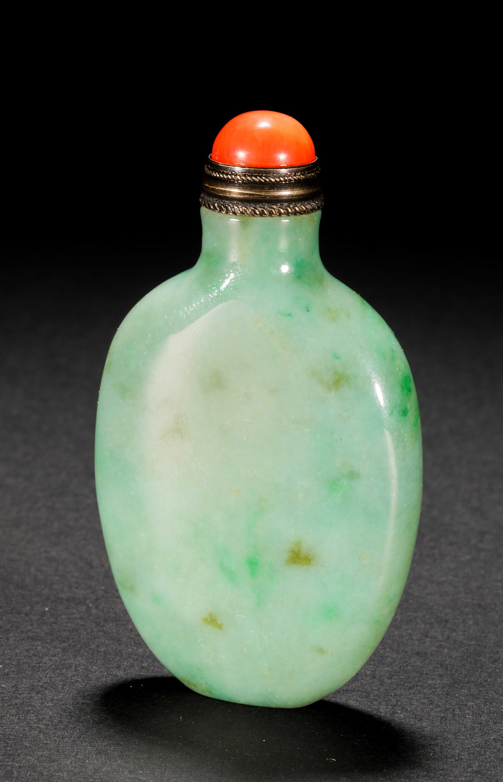 Qing Dynasty Jade Snuff Bottle - 4