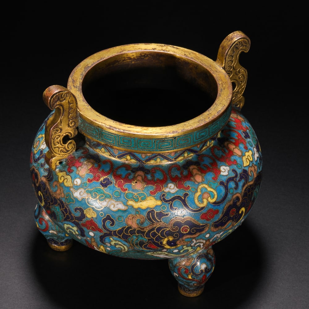 Qing Dynasty Cloisonné Double Fish Pattern Two-Eared Three-legged Stove - 11