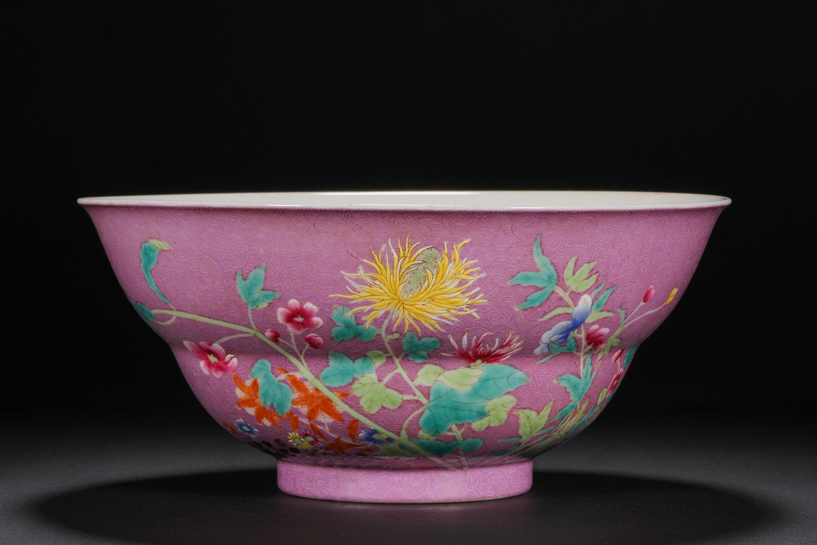 Qing Dynasty pastel bow with floral pattern - 2