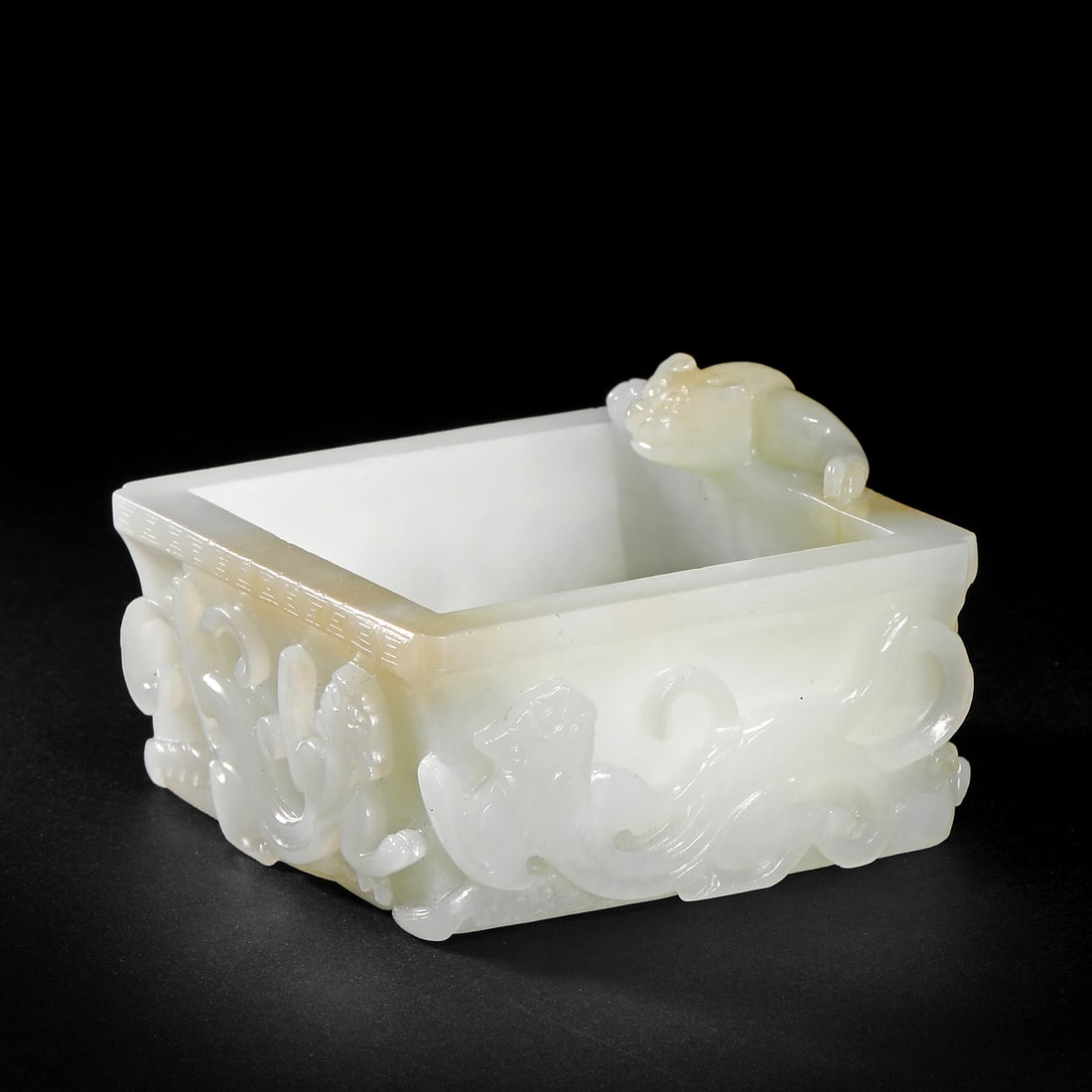 Before the Ming Dynasty, Hetian Jade Chilong Square Wash: Before the Ming Dynasty, Hetian Jade Chilong Square WashH4cm W8cm Weight311g