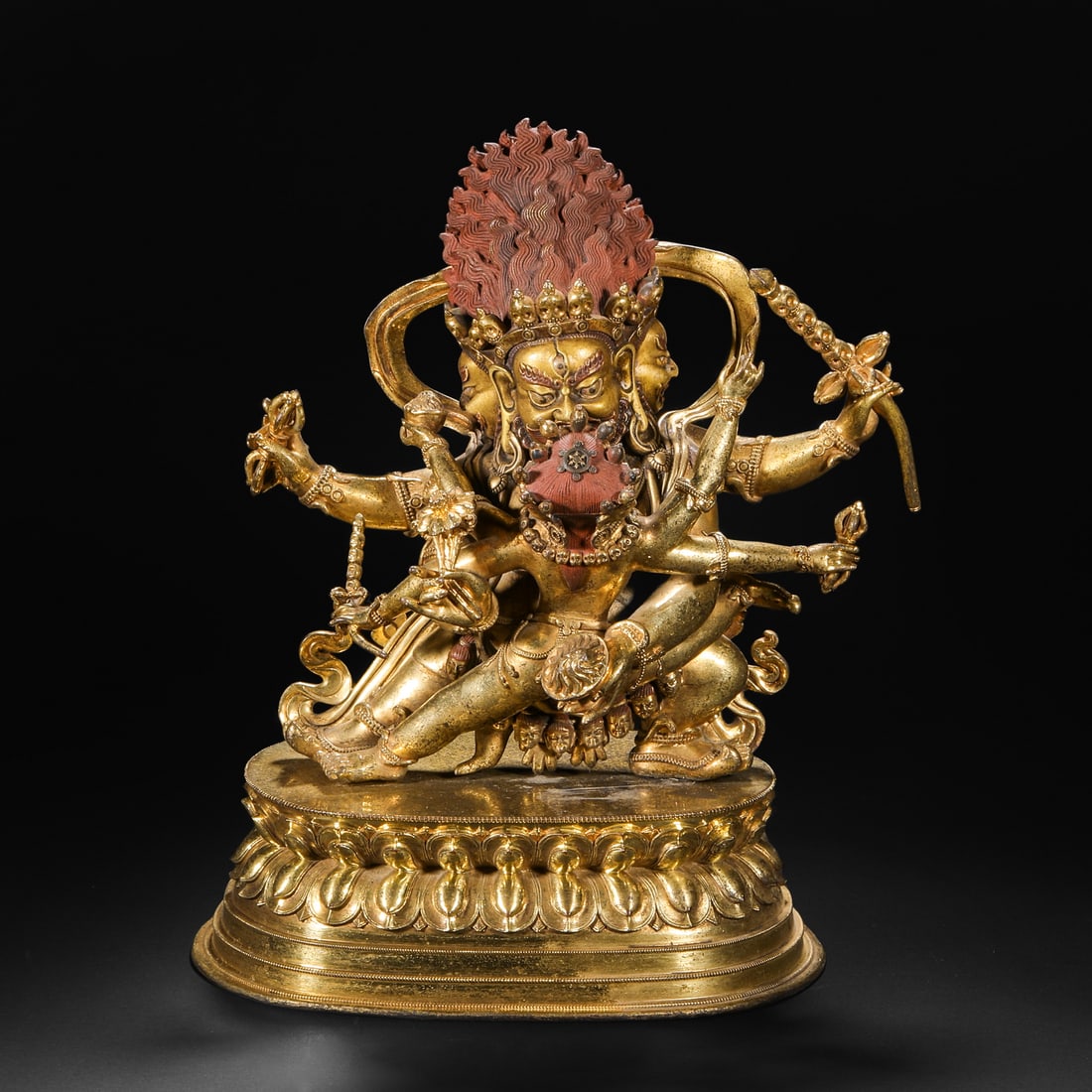 Qing Dynasty gilt bronze statue of Vajra Shiwei: Qing Dynasty gilt bronze statue of Vajra ShiweiH26cm W18cm