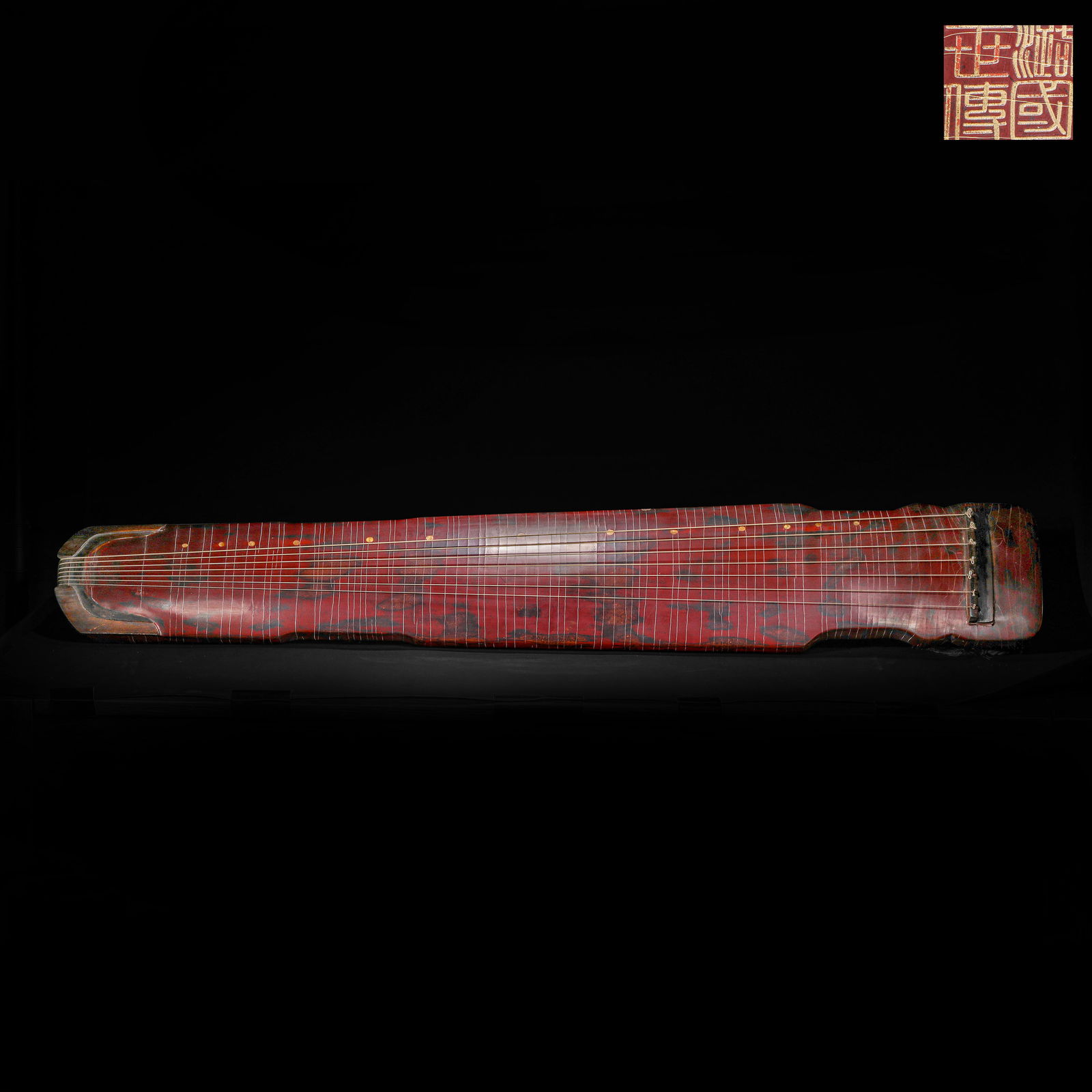 Qing Dynasty wooden guqin: Qing Dynasty wooden guqinH17.5cm W123cm