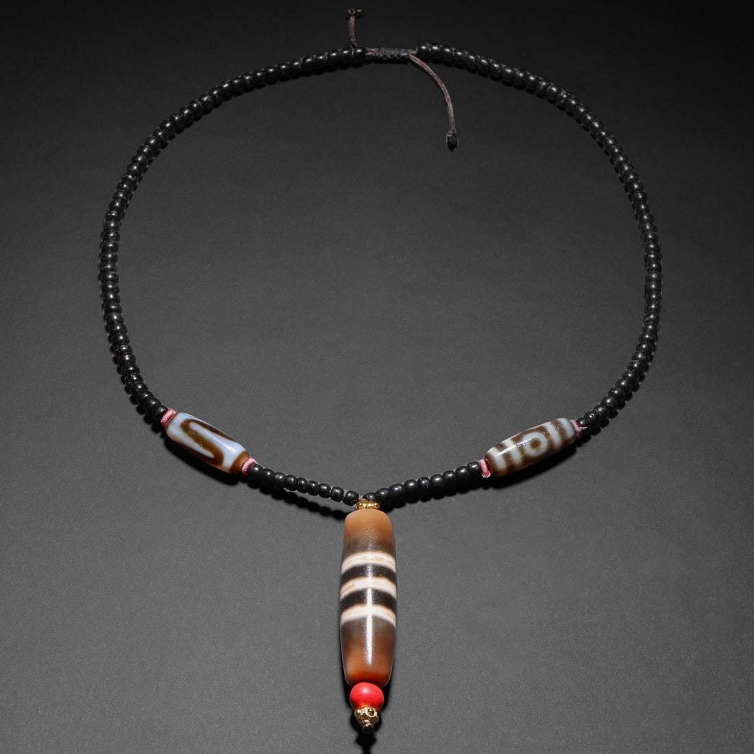 Qing Dynasty Tibetan Dzi Beads: Qing Dynasty Tibetan Dzi BeadsD5.8cm Weight47g